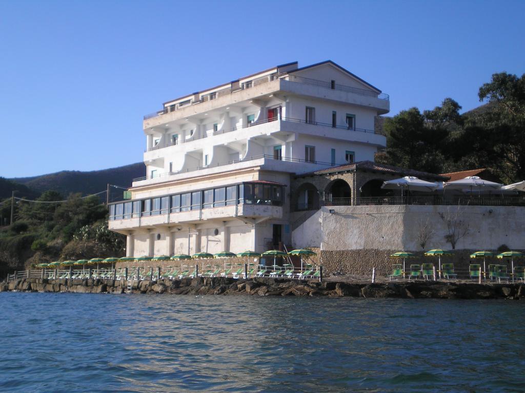 Hotel Sirena Castellabate Extérieur photo